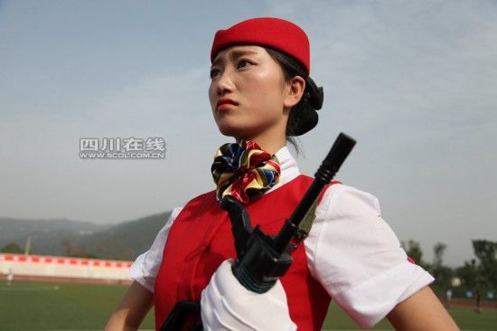  女子电竞战队崛起，巾帼英姿不让须眉