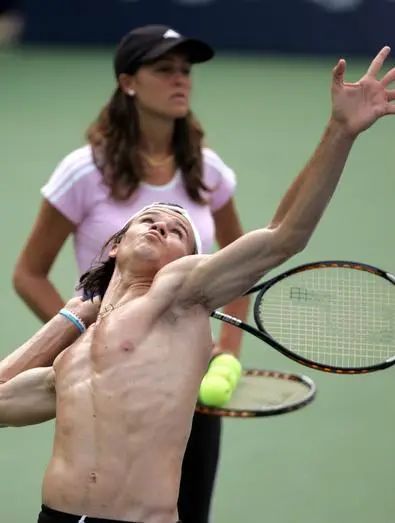  布斯塔西班牙红土专家，布宜诺斯艾利斯站卫冕成功