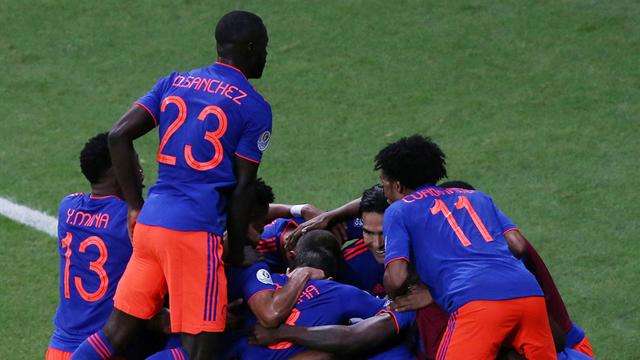  哥伦比亚国家队集训备战美洲杯主力阵容初现端倪