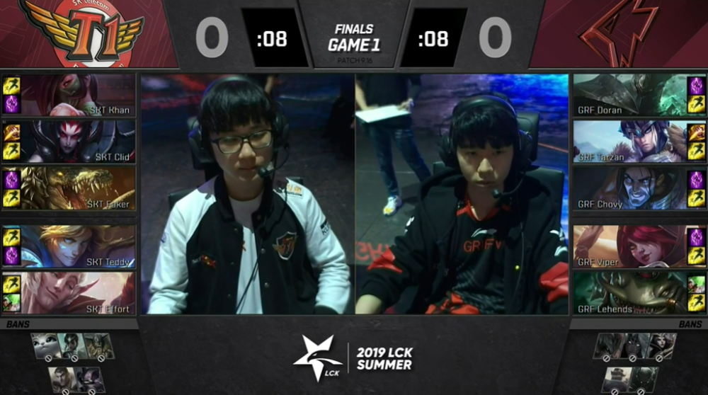  电竞战队逆境翻盘演绎励志传奇